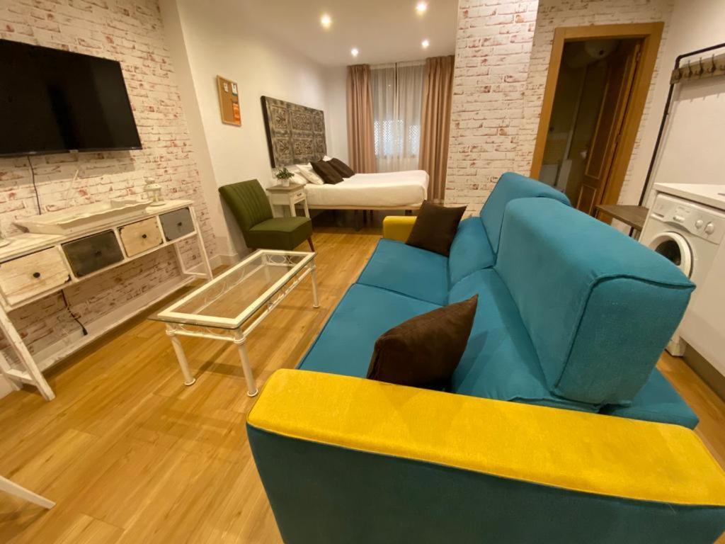 Apartamentos Sevilla Palace Kültér fotó