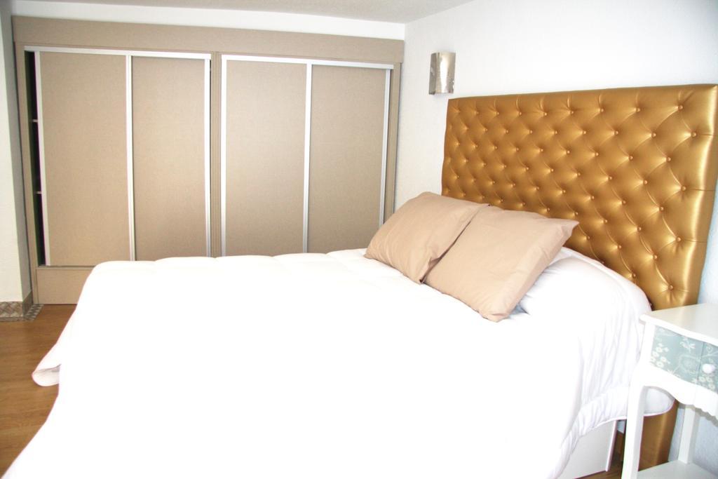 Apartamentos Sevilla Palace Kültér fotó