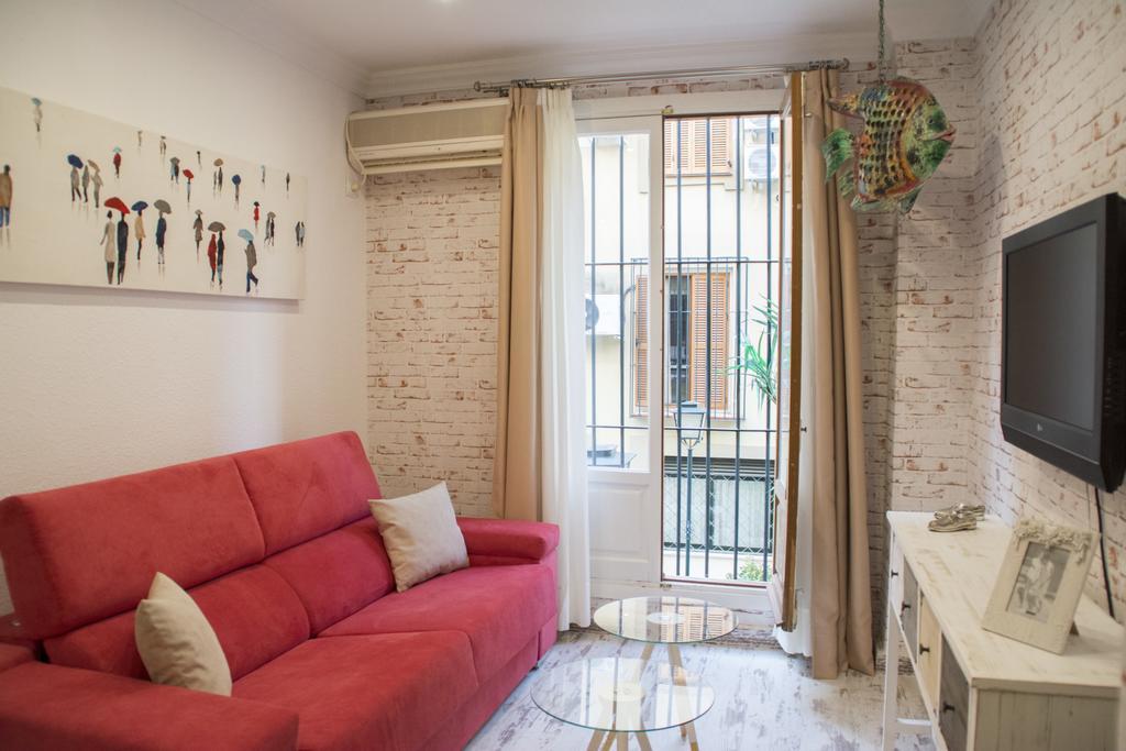 Apartamentos Sevilla Palace Kültér fotó